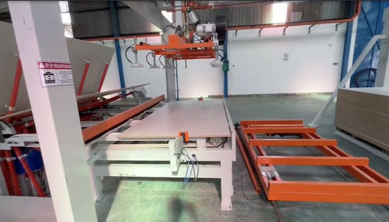 คุณภาพ  1600t Short Cycle Ceramic Tile Hydraulic Hf Curved Plywood Bending Hot Press Machine โรงงาน