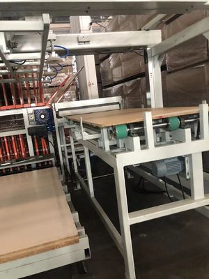 ซื้อ เครื่องทํา MDF แบบอัตโนมัติเต็ม วงจรสั้น Melamine Laminated Hot Press online manufacture